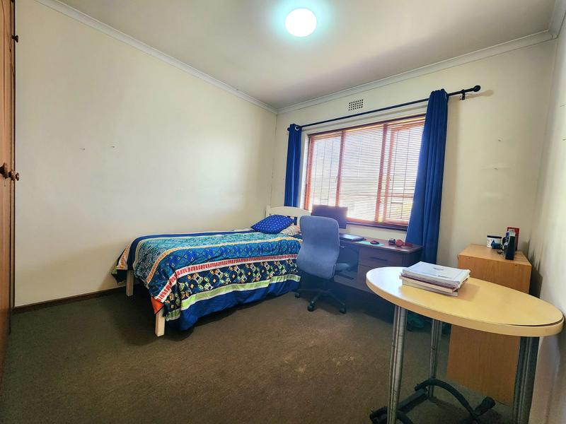 3 Bedroom Property for Sale in Panorama Western Cape